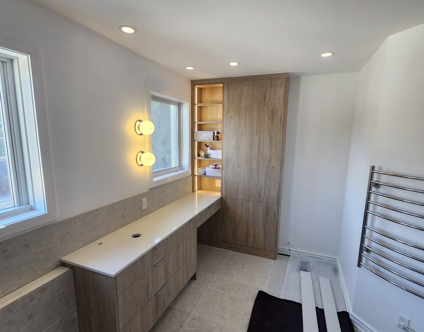 Électricien à Laval